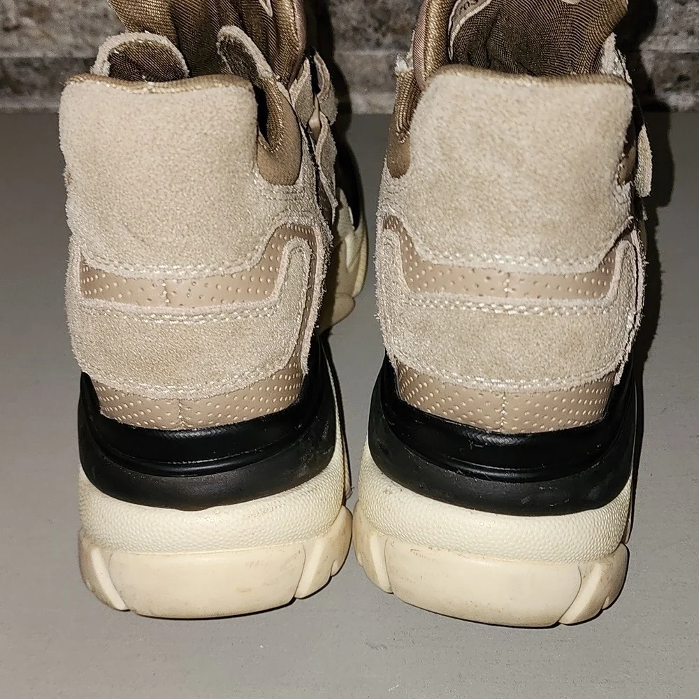 La Carrie  Stylish Tan  Boots